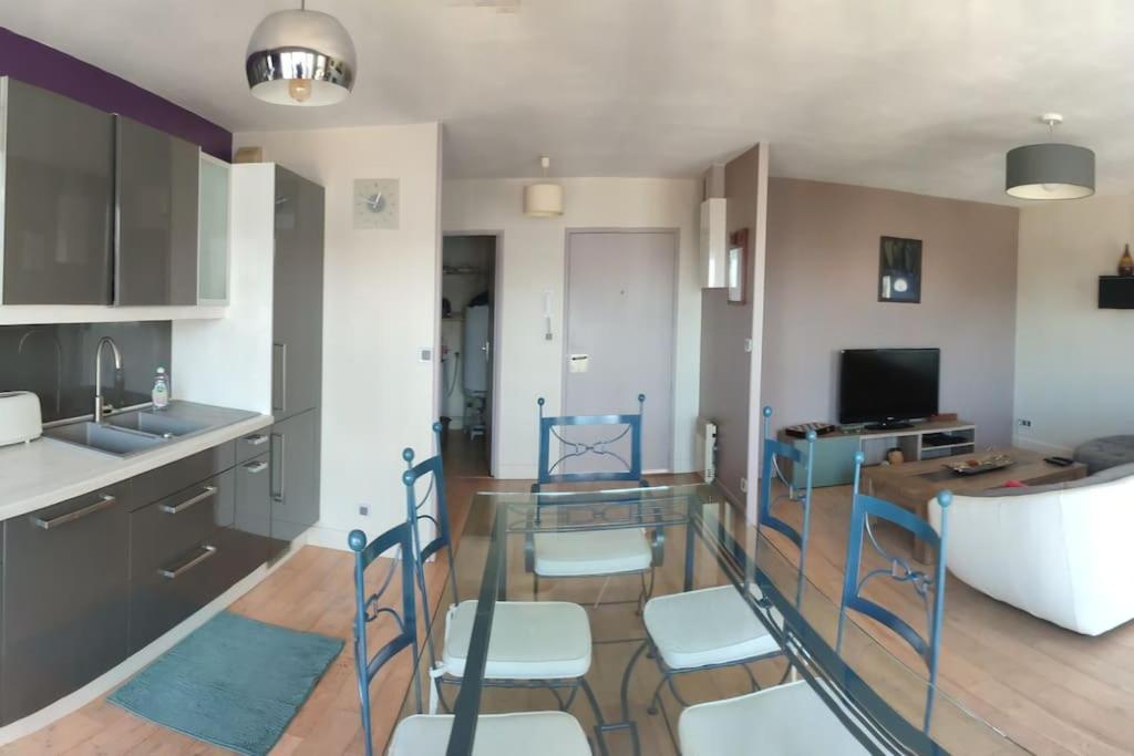 Apartament Grand T2 Lumineux Viarme/Talensac Avec Parking Nantes Zewnętrze zdjęcie